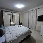 Hospedagem Central Cwb